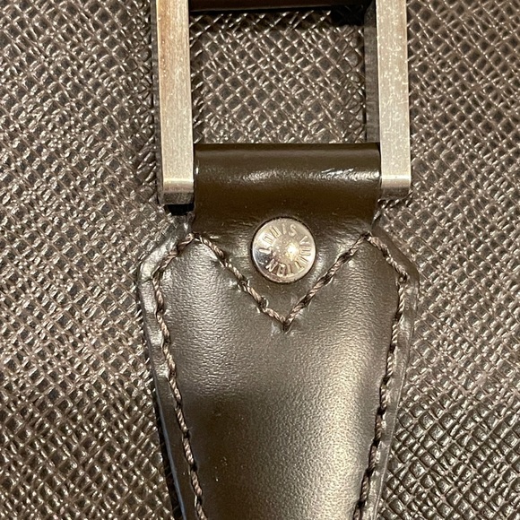 Authentic gently used Mens Louis Viutton Briefcase - Picture 13 of 13